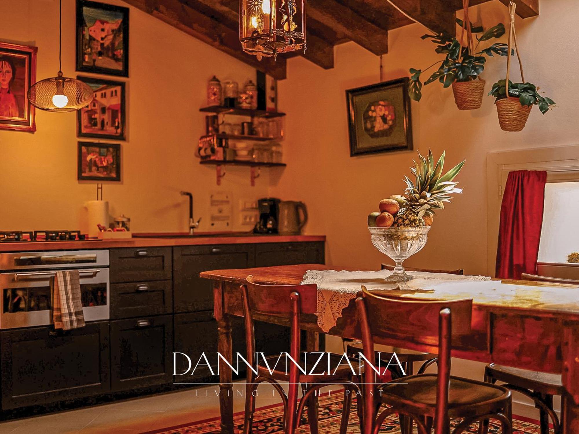 Dannunziana With Shared Pool - Salo - Garda Lake Сан-Феличе-дель-Бенако Экстерьер фото
